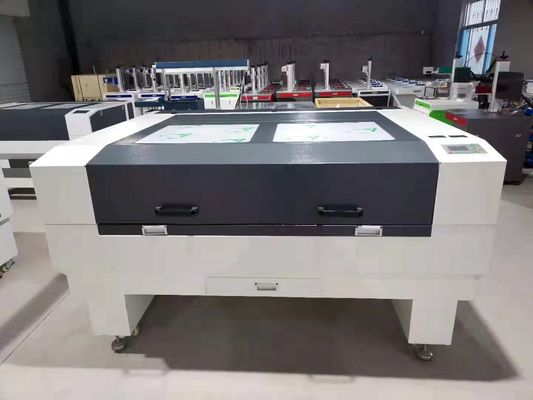 LCD 600*900mm 100W Flat CO2 Laser Cutting Machine